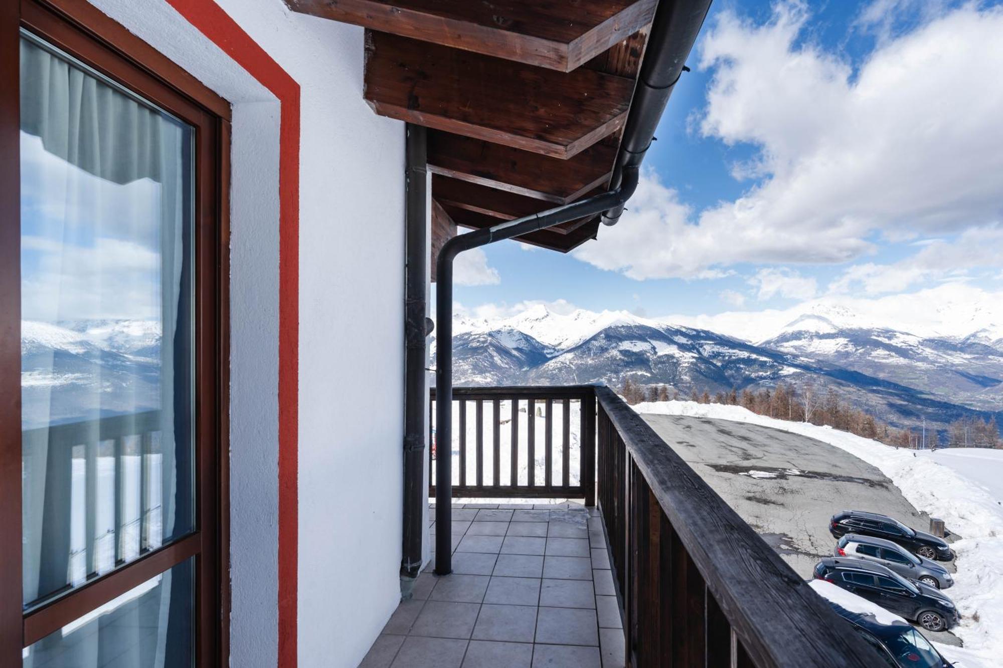 Chalet Des Alpes Гресан Екстериор снимка